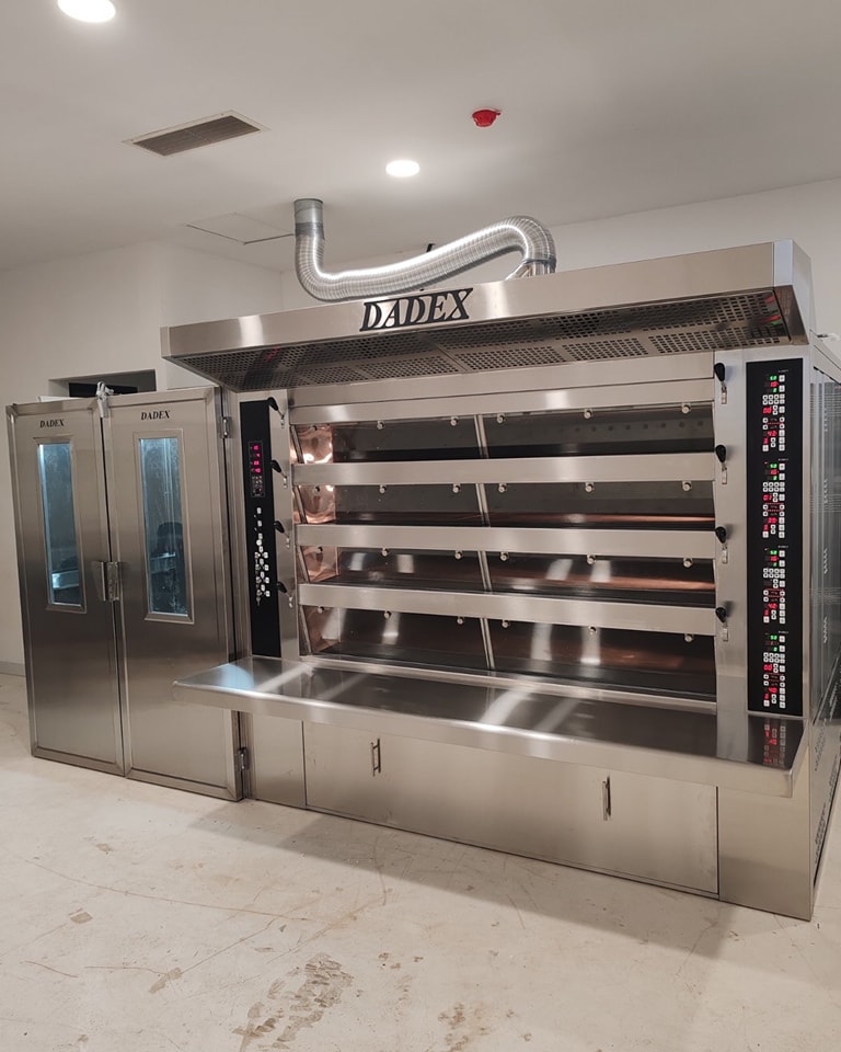 Instalație completă DADEX cu cuptor electric și camere de fermentare